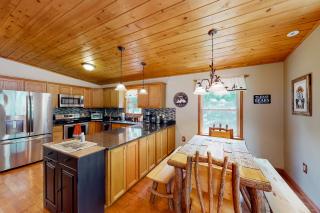 Whistle and Quill Lodge - Swanton - 3