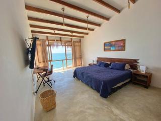 Penthouse Kahuna - 6