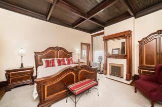 One of These Nights - King Sized Bed - Sleeps 2 - Lynchburg - 5