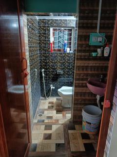 Terrace garden & Unique 1 bedroom AC rental unit in Haldia - 3