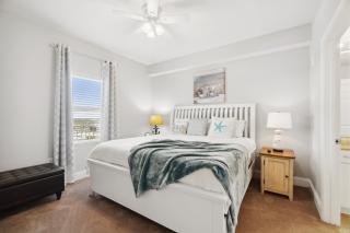 Luxury 3BD 3BA plus Bunks Beach Condo! Ocean Views! Free Beach Chairs & Umbrella Service! by Dolce Vita Getaways PCB - Panama City Beach - 7