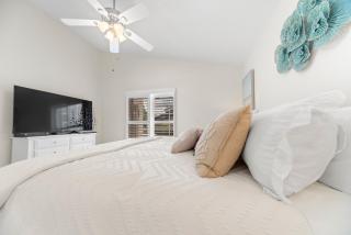 Private Oasis in Kissimmee - Pool, BBQ, Free Parking - 5