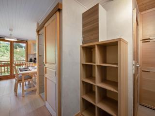 Appartement moderne rénové avec accès direct aux pistes et balcon à Courchevel - FR-1-563-84 - Courchevel - 2