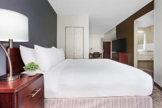 SpringHill Suites Manchester-Boston Regional Airport - Manchester - 8