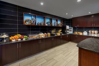 SpringHill Suites Manchester-Boston Regional Airport - Manchester - 5
