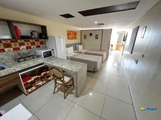 IMPERIAL FLAT com Roupa de Cama, Camareira, vista para o mar. - 2