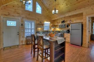 Mountain Livin' - Ellijay - 2