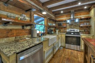 Cozy Creek - Epworth - 1