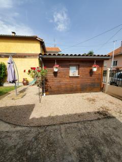 Studio - Chalet indépendant - Décines-Charpieu - 1