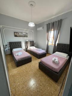 La Casa Di Tonia - Napels - 8
