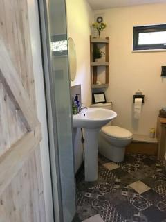 Log cabin rural retreat in beautiful countryside - Lapworth - 4