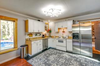 Delta Junction Rental with Shared Pool and Hot Tub! - 8