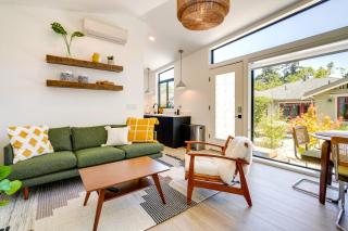 Redwood City Escape with Big-Screen TV! - Redwood City - 3