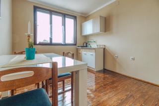 prenociste noa - Novi Banovci - 3