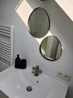 Bel-etage Bruges Homestay - Free parking - Entire floor - Bruges - 5