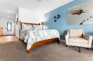 Noelani 217 - Kahana - 4