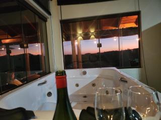 Provence Lavander Chalet by MontJacui - com jacuzzi e ar condicionado - Cunha - 9