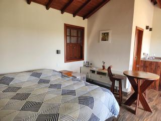 Provence Lavander Chalet by MontJacui - com jacuzzi e ar condicionado - Cunha - 5