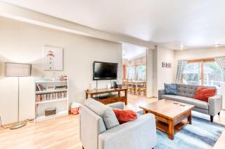 Sitka by the Sea - Meredith Lodging - Manzanita - 5