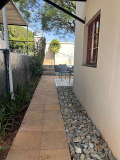 The Green Room on Leo Epstein - Johannesburg - 8