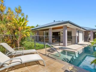 Black Rock Beach House with Pool - Pottsville - 9