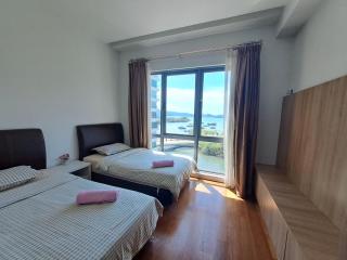 Sunrise Seaview 3 bedroom Loft D5 above Imago Shopping Mall 1600 sqft 商场楼上海景3房 - Kota Kinabalu - 5