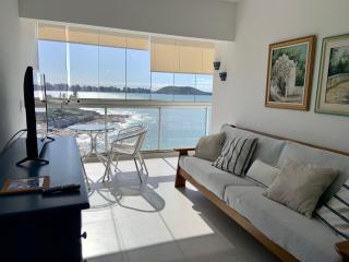 Apartamento vista do mar, pé na areia e águas tranquilas, no cento de Guarapari - Guarapari - 5