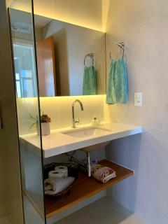 Apartamento vista do mar, pé na areia e águas tranquilas, no cento de Guarapari - 5