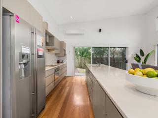 Casuarina Surfbreak Beach House with Pool - Casuarina - 1