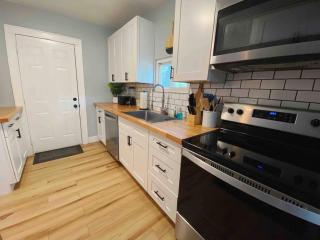 Holy City Bungalow - Charleston - 3