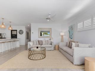 Coastal Hideaway in the heart of Casuarina with Heated Pool - Casuarina - 4