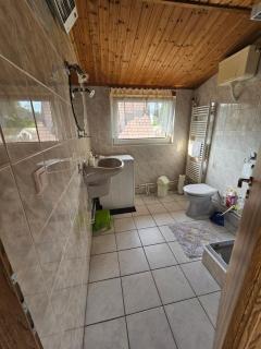 Judit's Guest House - 8