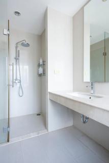 M Estate 2BR Private Residence, 300m to BTS Chit Lom - Bangkok - 4