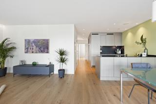 The R Apartment Uetliberg, Klima, Parken - Wallbox - Geroldswil - 0
