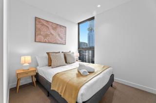 2BR 2 BATH, Southbank, City View, Lvl 31 - Melbourne - 6