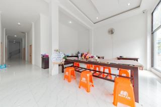 Urbanview Hotel La De Grizz Syariah Sampit by RedDoorz - Sampit - 3