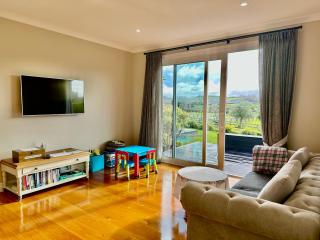 Lifestyle Guesthouse - Dairy Flat - 4