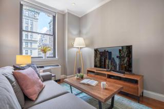 Midtown 1BR w Doorman nr Penn Station NYC-144 - 9