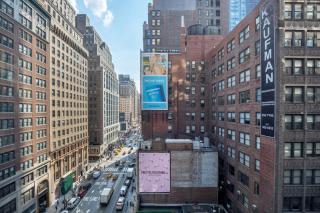 Midtown 1BR w Doorman nr Penn Station NYC-144 - 7