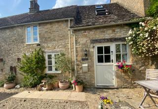 Newmans Cottage - Burford - 4