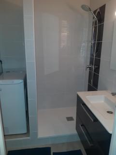 T2 Rez-de-jardin, terrasse et parking, proche de la plage - 4