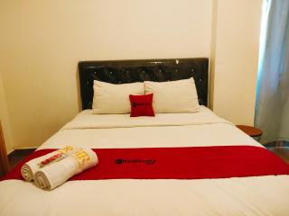 RedDoorz At Sukomanunggal Surabaya - Surabaya - 0
