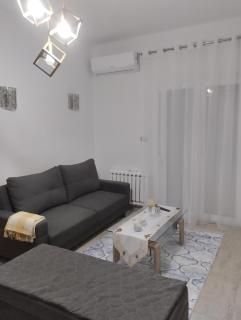 Lovley apartament near train station - 7