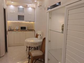 room in sololaki - Tbilisi - 4