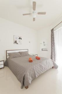 Waterside Apartments - 4
