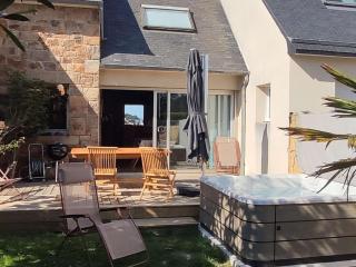 Villa avec Spa, WIFI sur la plage de Tourony à Trégastel - FR-1-368-383 - Trégastel - 0