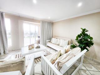 Neptune's Terrace - Jeffreys Bay - 0