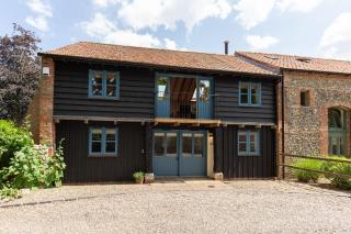 Owl Barn - Morston - 0