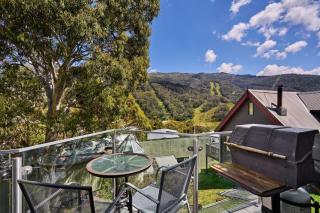 Lantern 1 Bedroom Balcony with sweeping view - Thredbo - 2