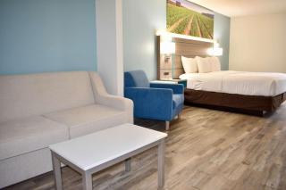 Clarion Pointe Vidalia - Lyons West - 1